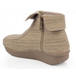 Sepatu Boot Wanita - Cream